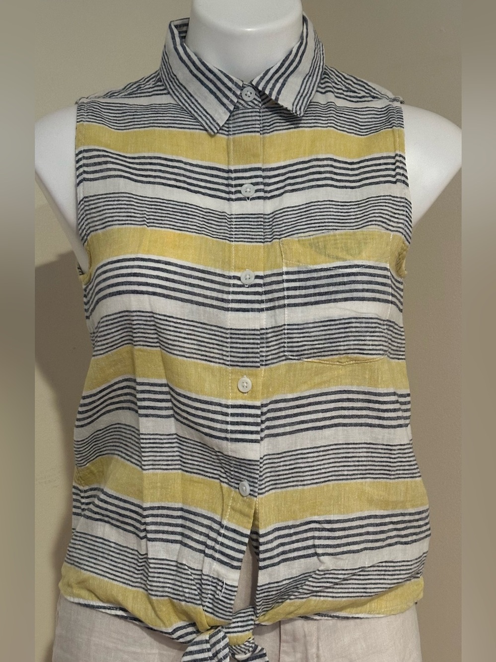 BEACHLUNCHLOUNGE White Yellow Blue Strips Light Linen Collar Button Sz XS/TP